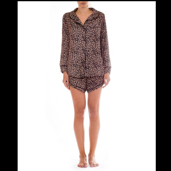 NWT Plush Apparel Silky Cheetah Print Pajama Set Large